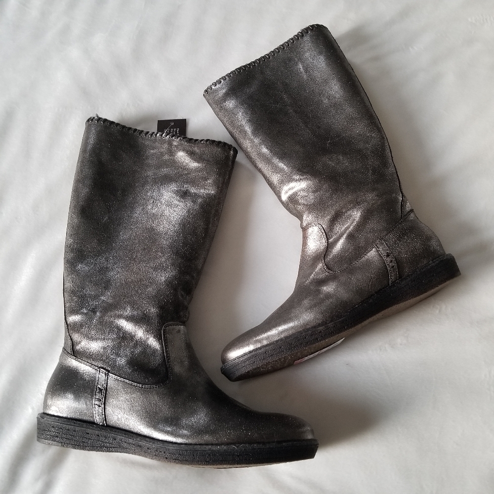 Trask Ariana real fur shearling women's boots size 9 1/2